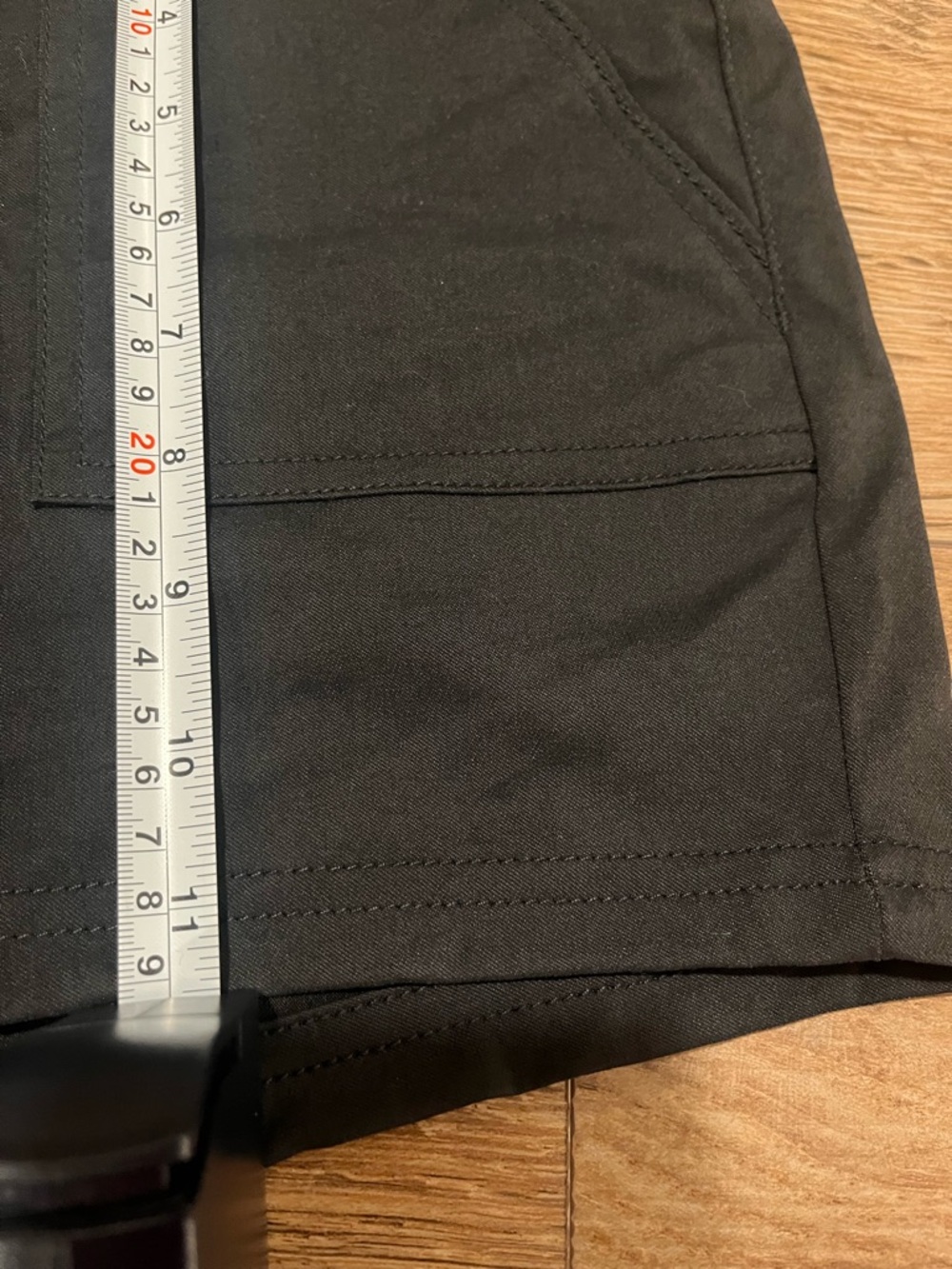 PRANA Olivia shorts in black - Picture 6 of 10